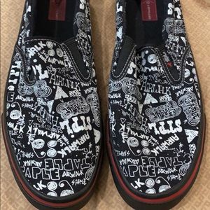 Men’s Airwalk Slip on shoes 9.5